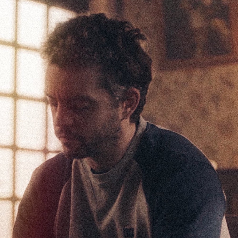 Bruno Sanchez and Camille Wodling in In Utero